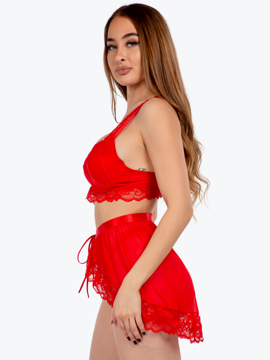 Kacey Lace Underwire Bra & Skirtini Set